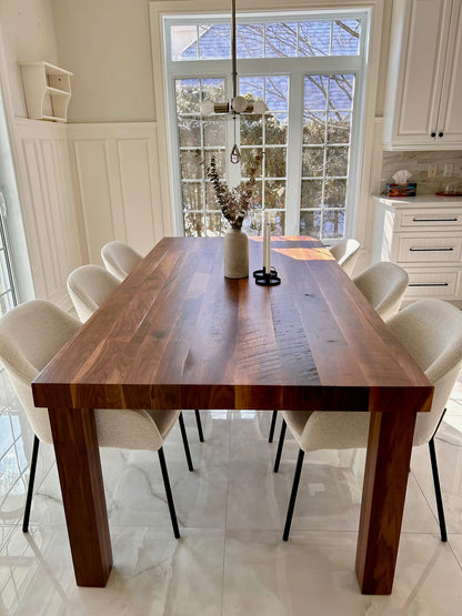 Table de salle à manger Yamaska en bois massif