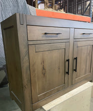 Buffet St-Sauveur 50" en bois massif