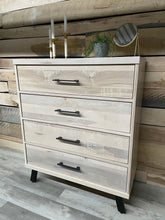 Commode Magog 4 tiroirs en bois massif