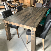 Table de salle à manger Yamaska en bois massif