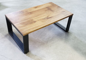 Table de centre Orford en bois massif