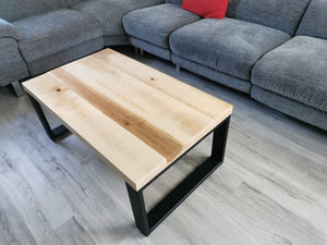 Table de centre Orford en bois massif